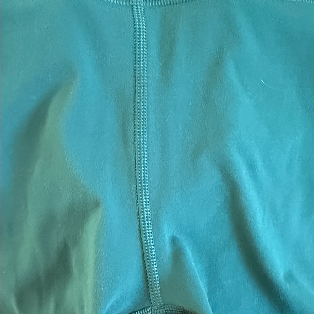 Vuori Forest Green Women's Daily Bike Shorts - Picture 5 of 5